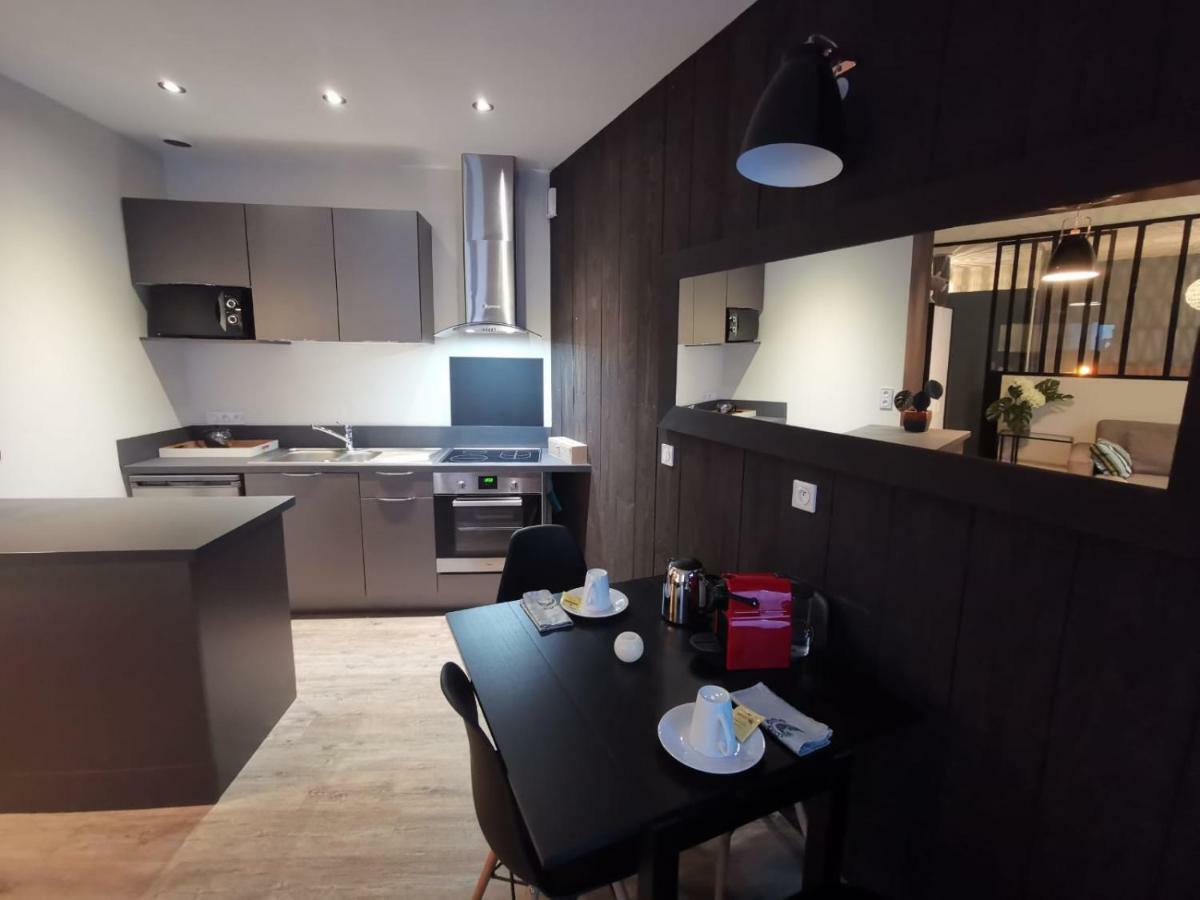 Apartamento Au Saint Martin Cholet Exterior foto